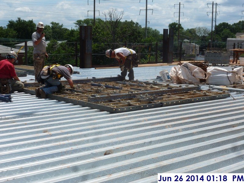 Constructing the shear wall panels for Elev. 4-Stairs -2 Facing South (800x600)